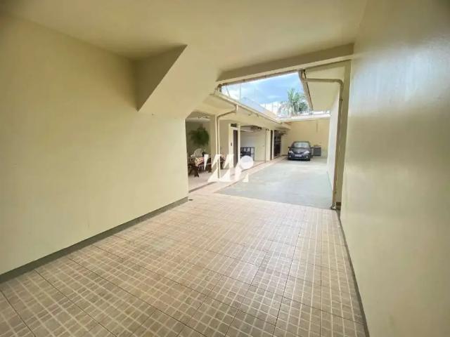 Casa / Sobrado para Venda em Palhoça/SC Ponte do Imaruim 3 Quartos