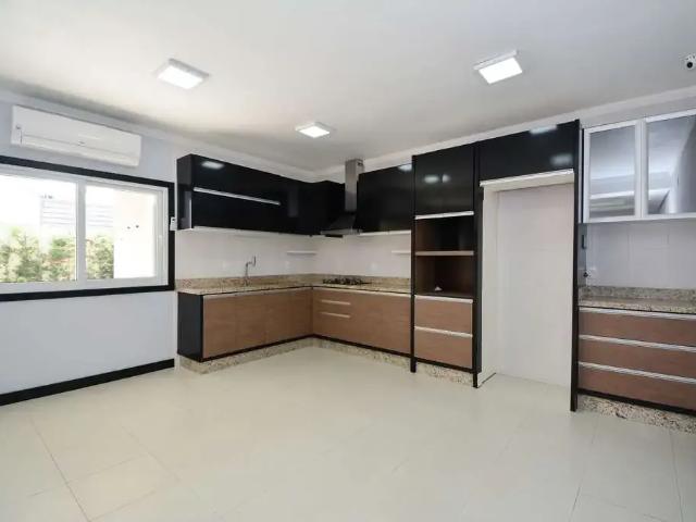 Casa / Sobrado para Venda em Palhoça/SC Ponte do Imaruim 3 Quartos