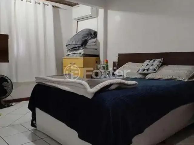 Casa / Sobrado para Venda em Palhoça/SC Ponte do Imaruim 3 Quartos