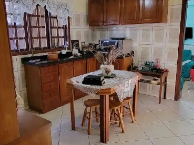 Casa / Sobrado para Venda em Palhoça/SC Ponte do Imaruim 3 Quartos