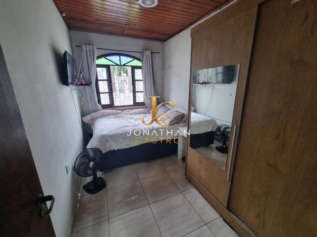 Casa / Sobrado para Venda em Palhoça/SC Ponte do Imaruim 3 Quartos