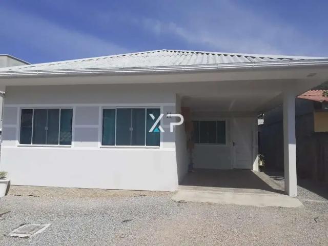 Casa / Sobrado para Venda em Palhoça/SC Pachecos 3 Quartos