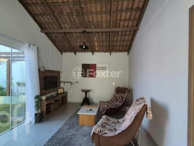Casa / Sobrado para Venda em Palhoça/SC Passa Vinte 3 Quartos