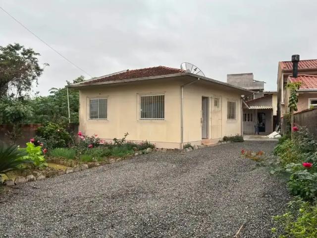 Casa / Sobrado para Venda em Palhoça/SC Passa Vinte 2 Quartos