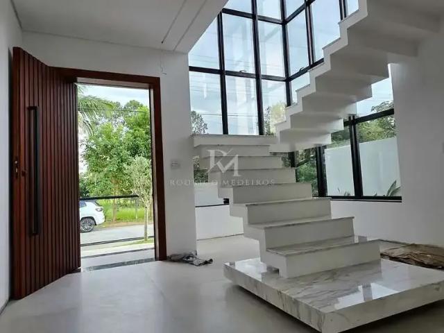 Casa / Sobrado para Venda em Palhoça/SC Pedra Branca 3 Quartos