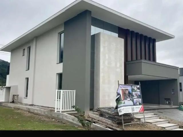 Casa / Sobrado para Venda em Palhoça/SC Pedra Branca 3 Quartos