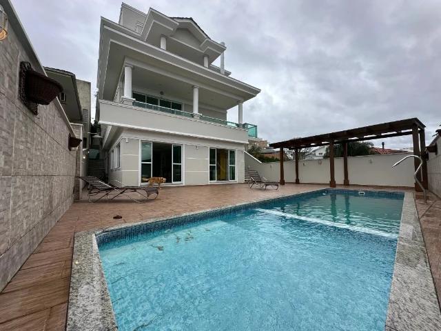 Casa / Sobrado para Venda em Palhoça/SC Pedra Branca 3 Quartos