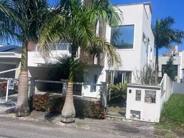 Casa / Sobrado para Venda em Palhoça/SC Pedra Branca 3 Quartos