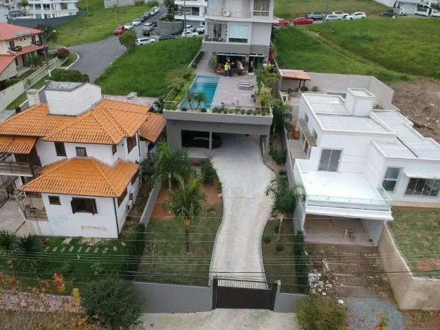 Casa / Sobrado para Venda em Palhoça/SC Pedra Branca 3 Quartos
