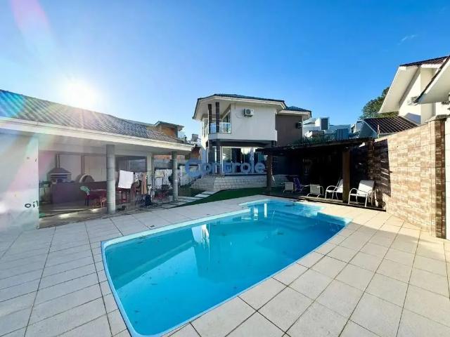 Casa / Sobrado para Venda em Palhoça/SC Pedra Branca 4 Quartos