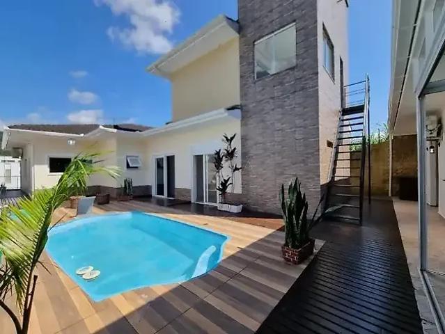 Casa / Sobrado para Venda em Palhoça/SC Pedra Branca 4 Quartos