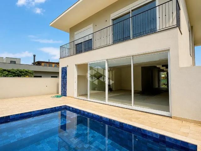 Casa / Sobrado para Venda em Palhoça/SC Pedra Branca 4 Quartos