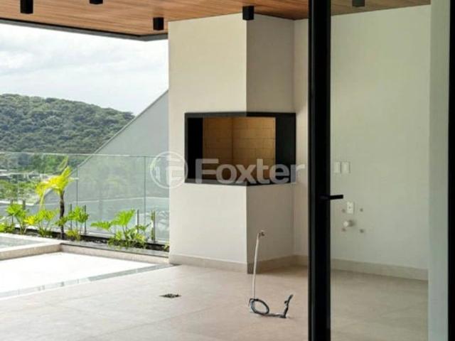 Casa / Sobrado para Venda em Palhoça/SC Pedra Branca 4 Quartos