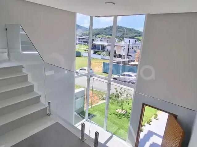 Casa / Sobrado para Venda em Palhoça/SC Pedra Branca 4 Quartos