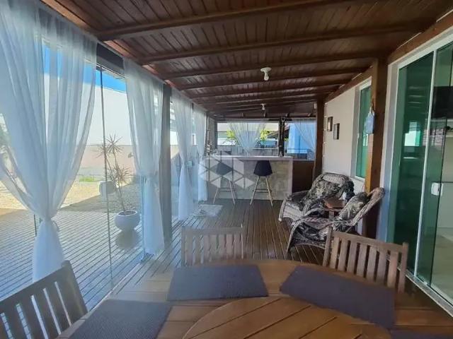 Casa / Sobrado para Venda em Palhoça/SC Pedra Branca 4 Quartos