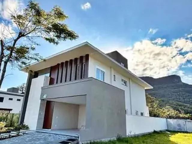 Casa / Sobrado para Venda em Palhoça/SC Pedra Branca 4 Quartos
