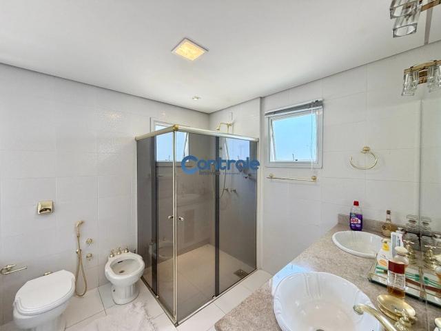 Casa / Sobrado para Venda em Palhoça/SC Pedra Branca 5 Quartos