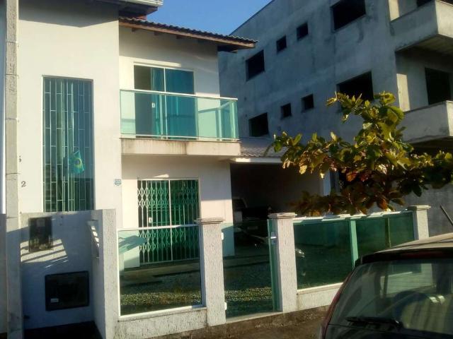 Casa / Sobrado para Venda em Palhoça/SC Praia do Sonho 2 Quartos