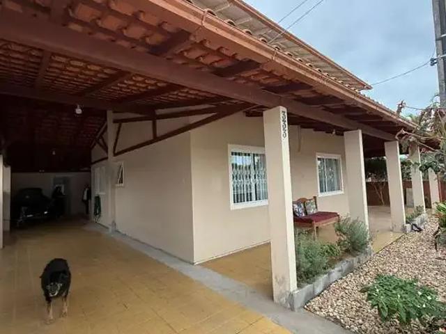 Casa / Sobrado para Venda em Palhoça/SC Praia do Sonho 5 Quartos