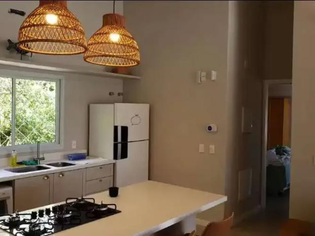 Casa / Sobrado para Venda em Palhoça/SC Praia de Fora 4 Quartos