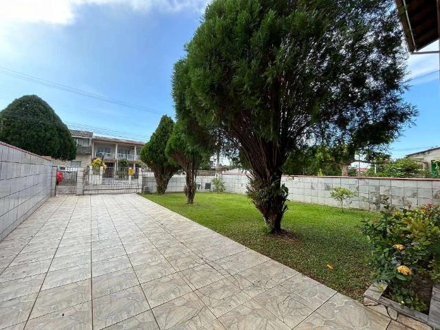 Casa / Sobrado para Venda em Palhoça/SC Praia de Fora 4 Quartos