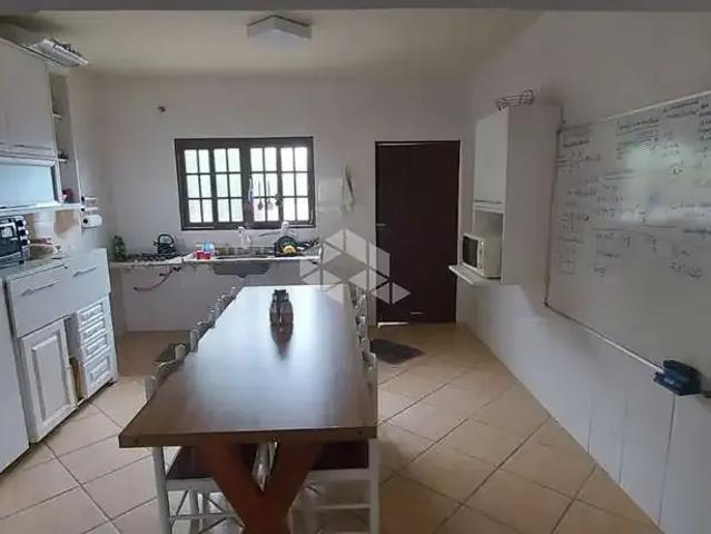 Casa / Sobrado para Venda em Palhoça/SC Praia de Fora 2 Quartos