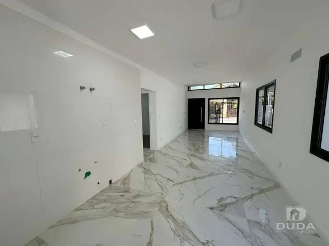 Casa / Sobrado para Venda em Palhoça/SC Praia de Fora 3 Quartos