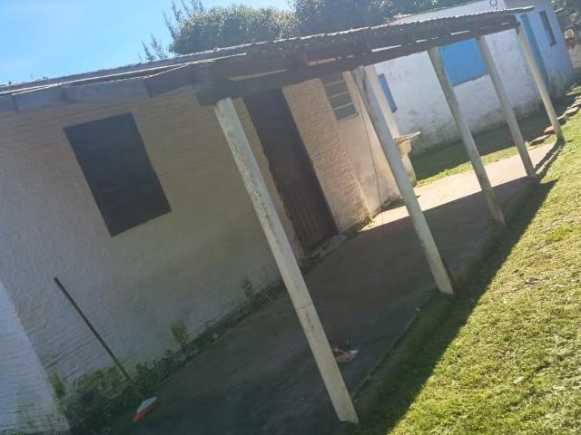 Casa / Sobrado para Venda em Palmares do Sul/RS Quintão 4 Quartos