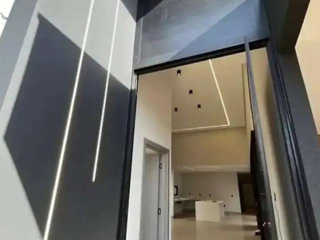 Casa / Sobrado para Venda em Palmas/TO Plano Diretor Sul 4 Quartos