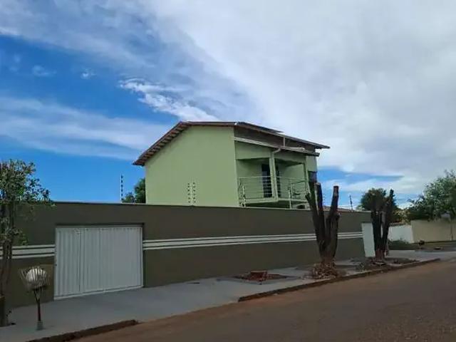 Casa / Sobrado para Venda em Palmas/TO Plano Diretor Sul 4 Quartos
