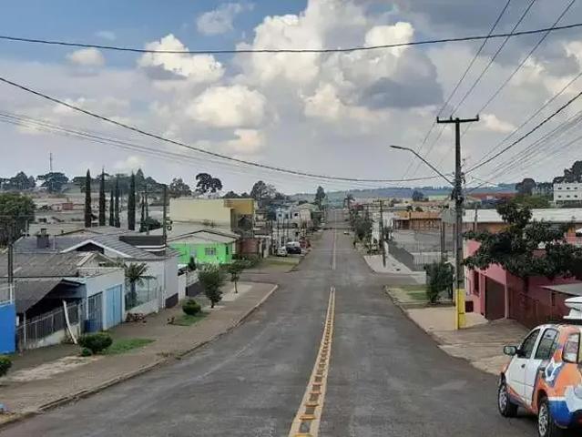 Casa / Sobrado para Venda em Palmas/PR Divino 3 Quartos