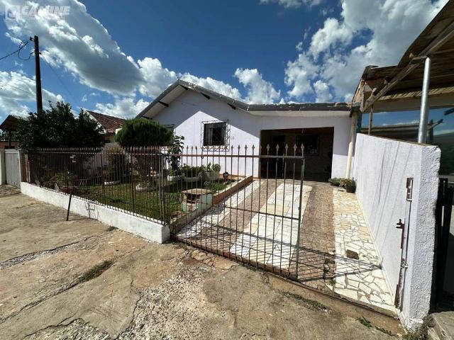 Casa / Sobrado para Venda em Palmas/PR Hípica