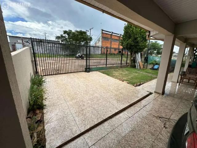 Casa / Sobrado para Venda em Palmas/PR Santuário 5 Quartos