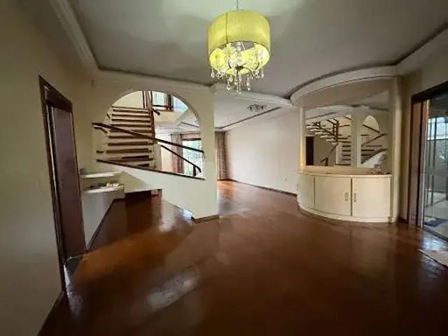 Casa / Sobrado para Venda em Palotina/PR Centro 4 Quartos
