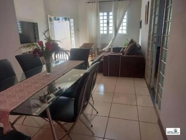 Casa / Sobrado para Venda em Pará de Minas/MG São Luiz