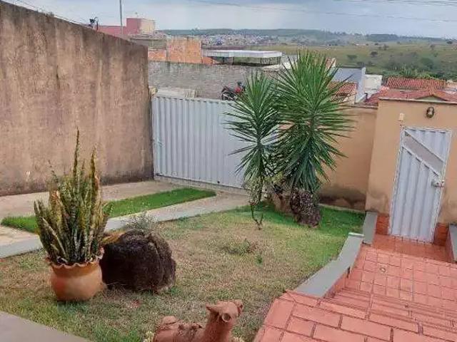 Casa / Sobrado para Venda em Pará de Minas/MG Redentor 3 Quartos