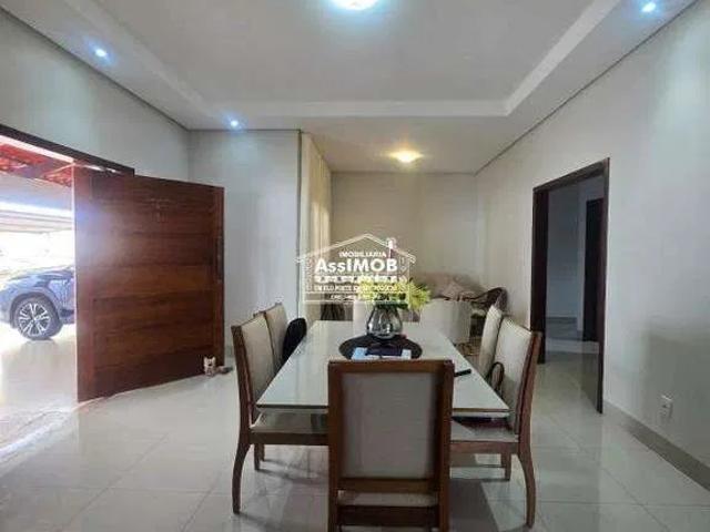 Casa / Sobrado para Venda em Paracatu/MG Alto do Córrego 4 Quartos