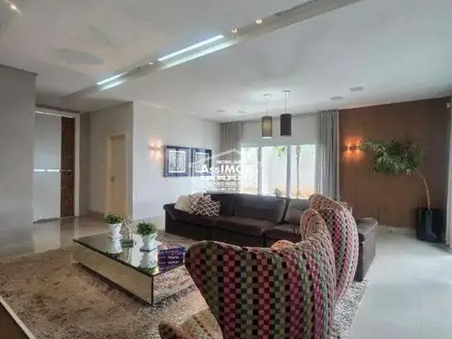 Casa / Sobrado para Venda em Paracatu/MG Alto do Córrego 5 Quartos