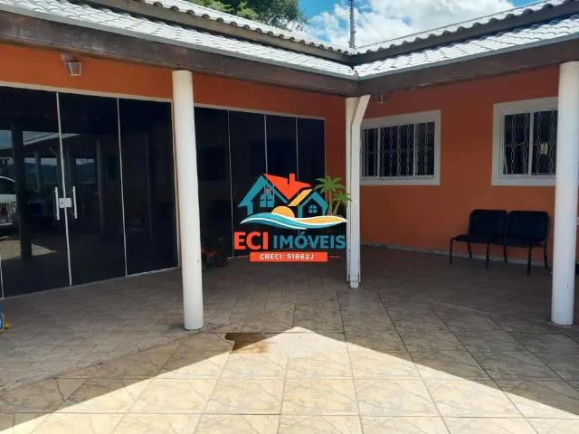 Casa / Sobrado para Venda em Paraibuna/SP Centro 3 Quartos