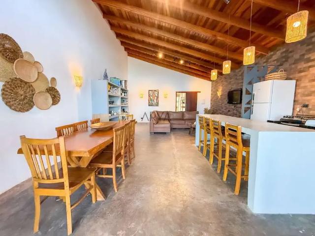 Casa / Sobrado para Venda em Paranaguá/PR Ilha de Piaçaguera 3 Quartos
