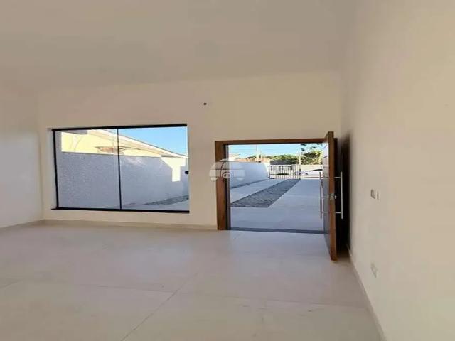 Casa / Sobrado para Venda em Paranaguá/PR Jardim Ouro Fino 2 Quartos