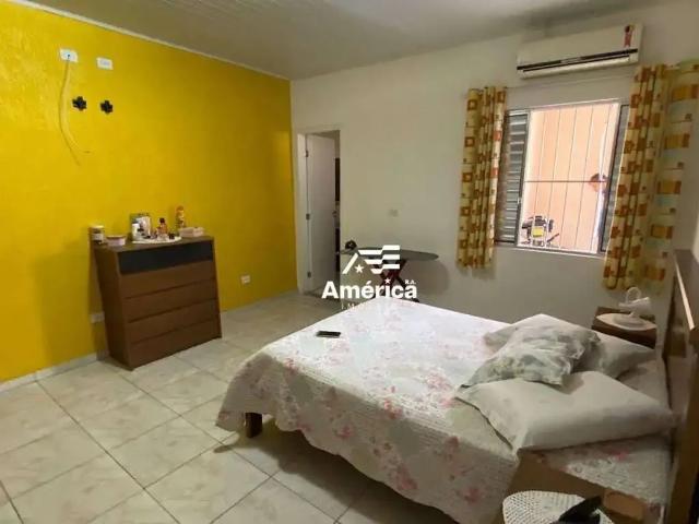 Casa / Sobrado para Venda em Paranaguá/PR Palmital 4 Quartos