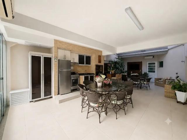 Casa / Sobrado para Venda em Paranaguá/PR Palmital 3 Quartos