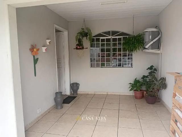 Casa / Sobrado para Venda em Paranaguá/PR Raia 3 Quartos