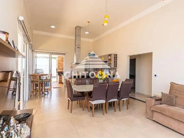 Casa / Sobrado para Venda em Paranapanema/SP Portal 3 Quartos