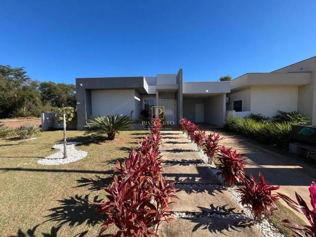 Casa / Sobrado para Venda em Pardinho/SP Ninho Verde II 3 Quartos