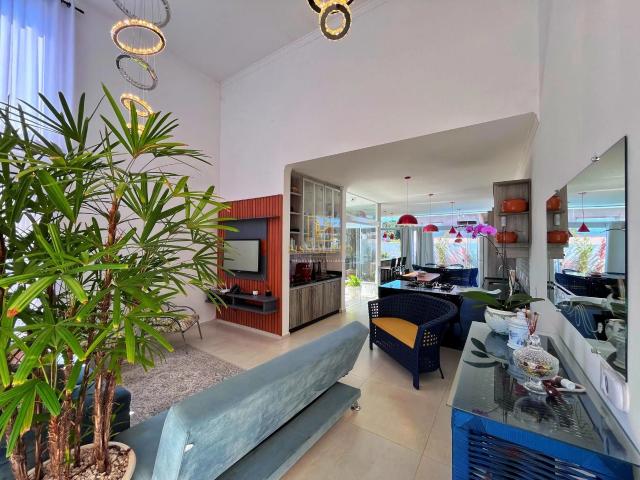 Casa / Sobrado para Venda em Pardinho/SP Ninho Verde II 3 Quartos
