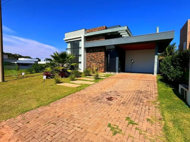 Casa / Sobrado para Venda em Pardinho/SP Ninho Verde II 3 Quartos