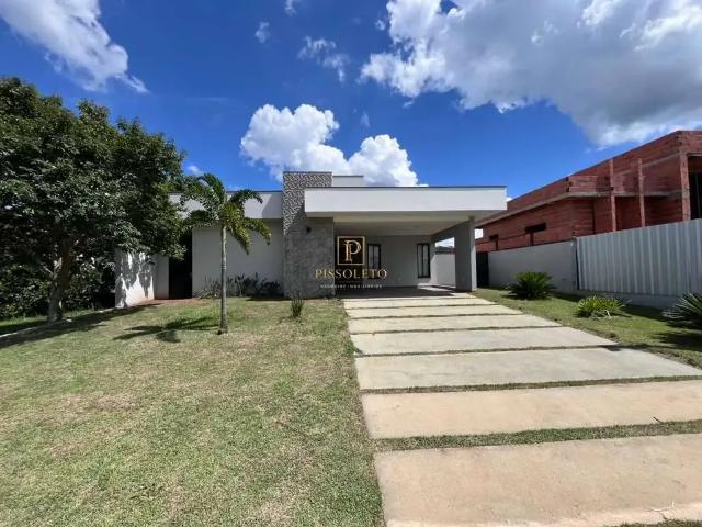 Casa / Sobrado para Venda em Pardinho/SP Ninho Verde II 4 Quartos