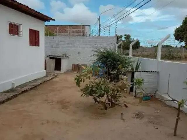Casa / Sobrado para Venda em Parnamirim/RN Emaús 3 Quartos